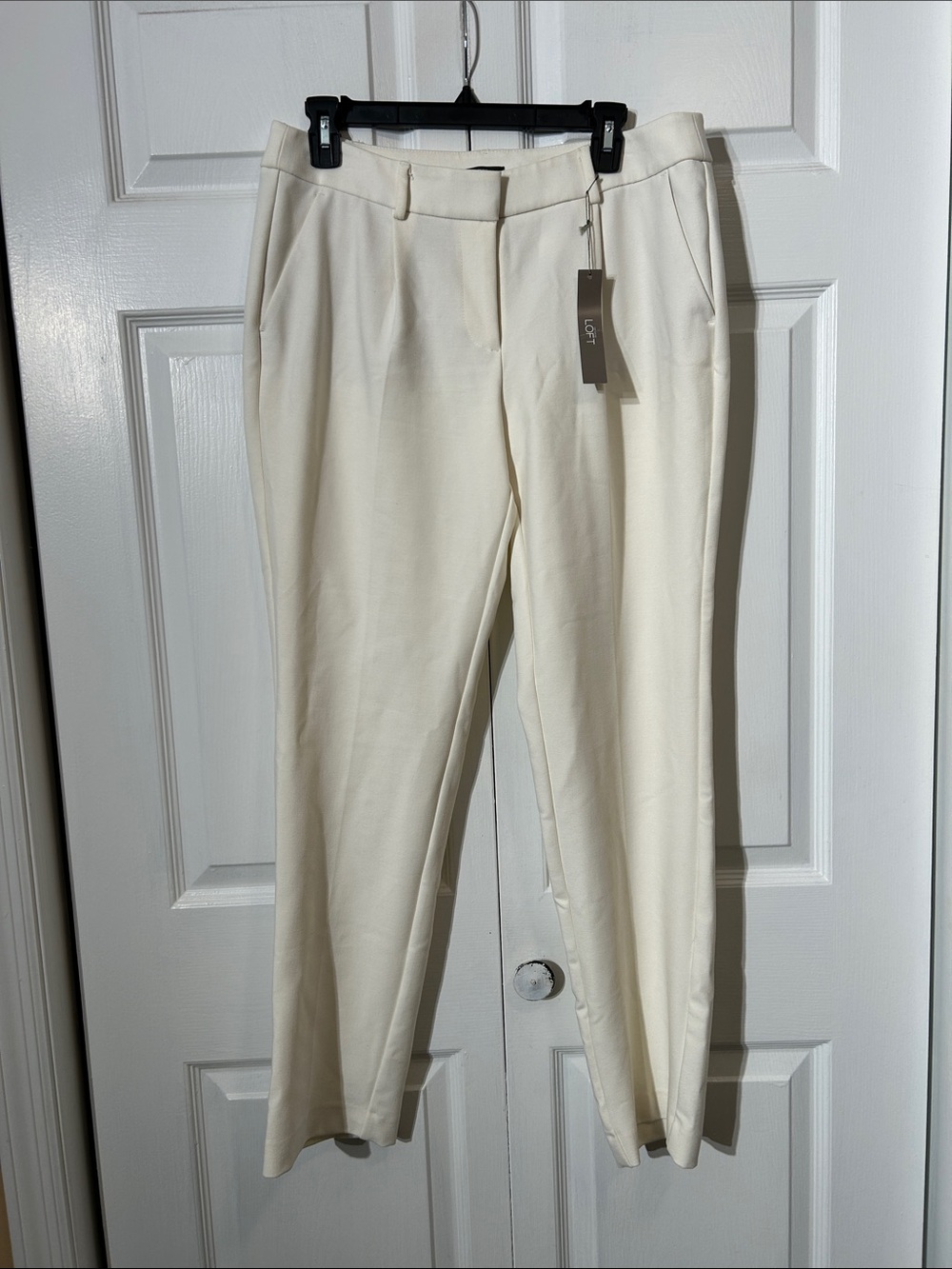 NWT LOFT Ivory Dress Pants Flat Front Julie Straight Leg Size 8